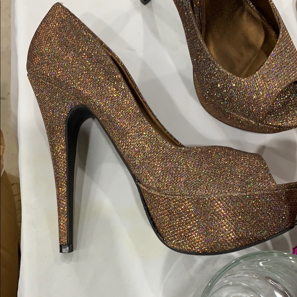 Bronze Gold pumps